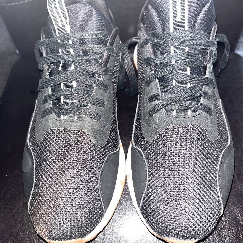 Men’s Reebok shoes